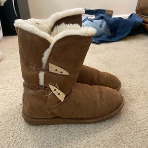 Bearpaw boots